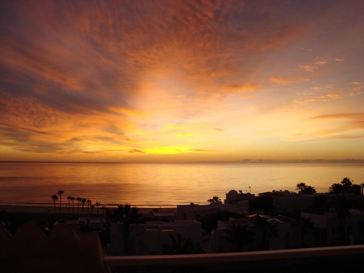 Apartamento Playa Maravillosa 2 กอสตากาลมา ภายนอก รูปภาพ