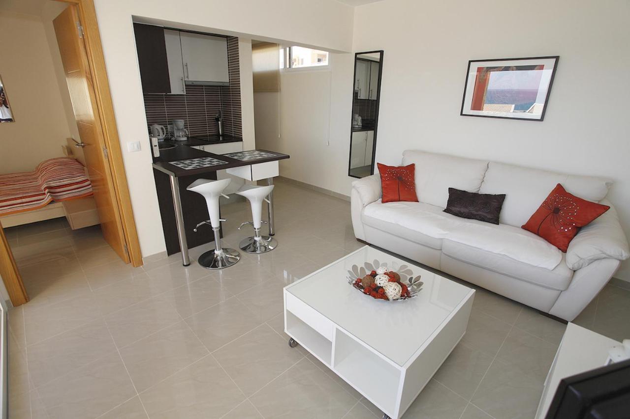 Apartamento Playa Maravillosa 2 กอสตากาลมา ภายนอก รูปภาพ